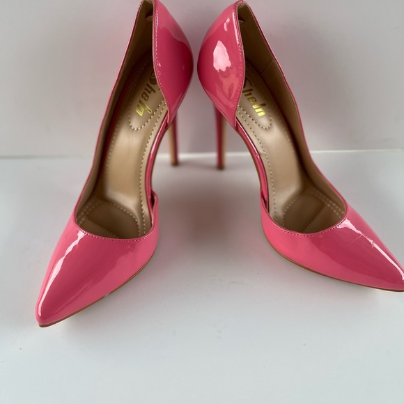 Shien Barbie Pink heels - Picture 5 of 6